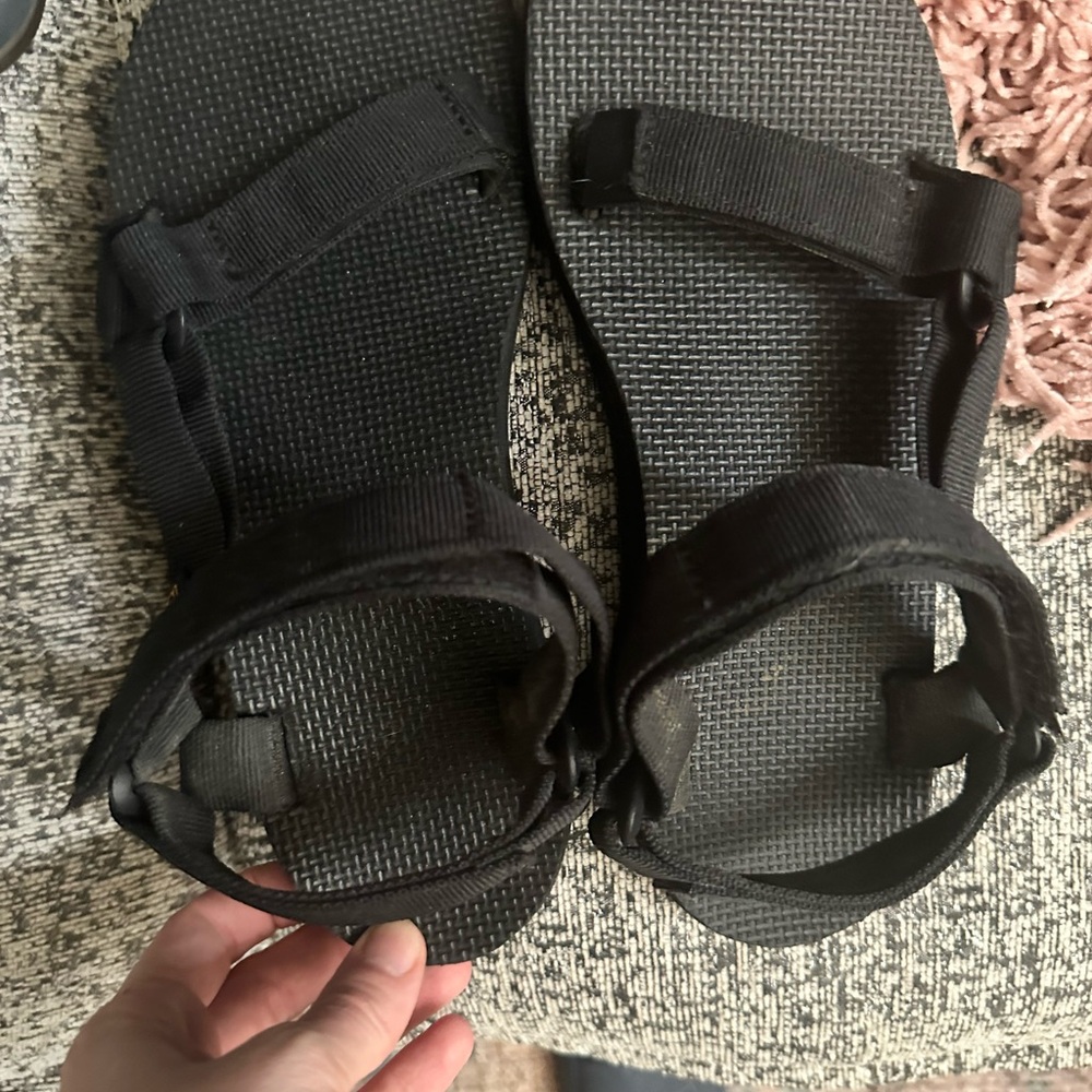 Teva Women's Black Sandals - Picture 3 of 4